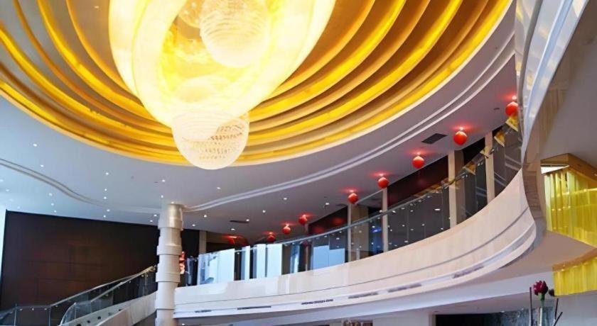 Fortune Hotel Longyan Exterior photo
