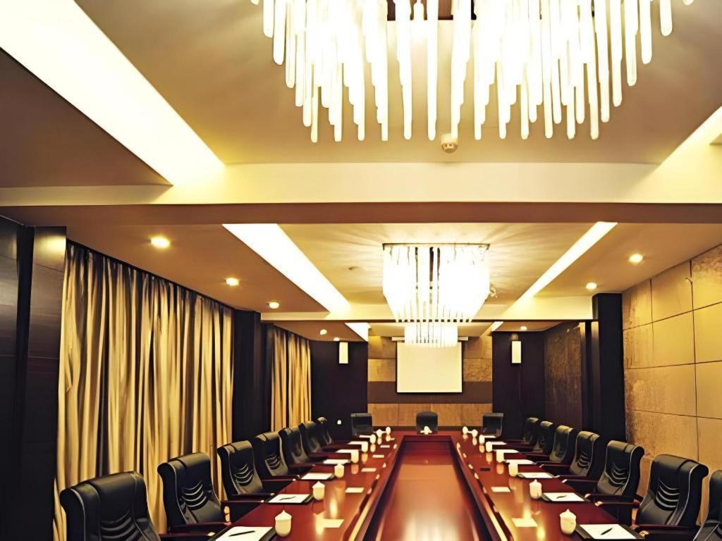 Fortune Hotel Longyan Exterior photo